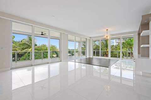 2720 Donald Ross Road #301, Palm Beach Gardens FL - photo 9 of 36