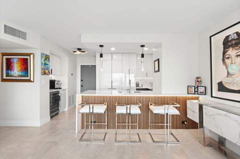 133 N Pompano Beach Boulevard #Ph-11, Pompano Beach FL - photo 11 of 43