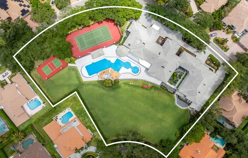 9 bedroom Single Family Residence at 1800 Eagle Trace Boulevard, Eagle Trace, Coral Springs — photo 3