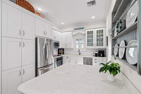 2225 S Ocean Boulevard #2, Delray Beach FL - photo 8 of 19