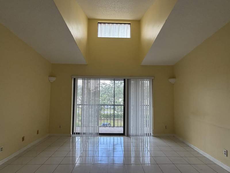 2 bedroom Condominium at 202 Foxtail Drive #H3, Charter Club Of Palm Beach Condo, Greenacres — photo 2