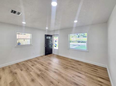 2603 Avenue, Fort Pierce FL - photo 10 of 13