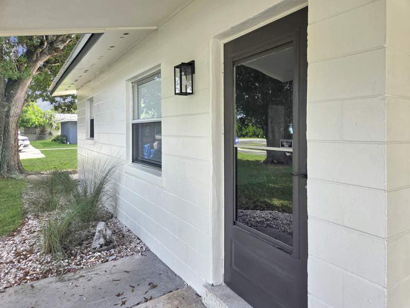 2 bedroom Single Family Residence at 2603 Avenue, Carver Heights, Fort Pierce — photo 3