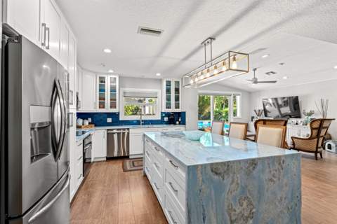 1425 NW 2nd Avenue, Delray Beach FL - photo 10 of 44