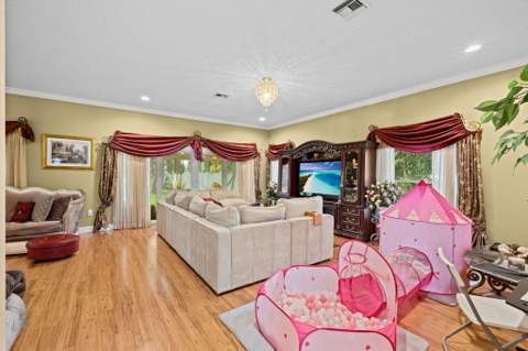 5304 NW 66th Avenue, Lauderhill FL - photo 9 of 47