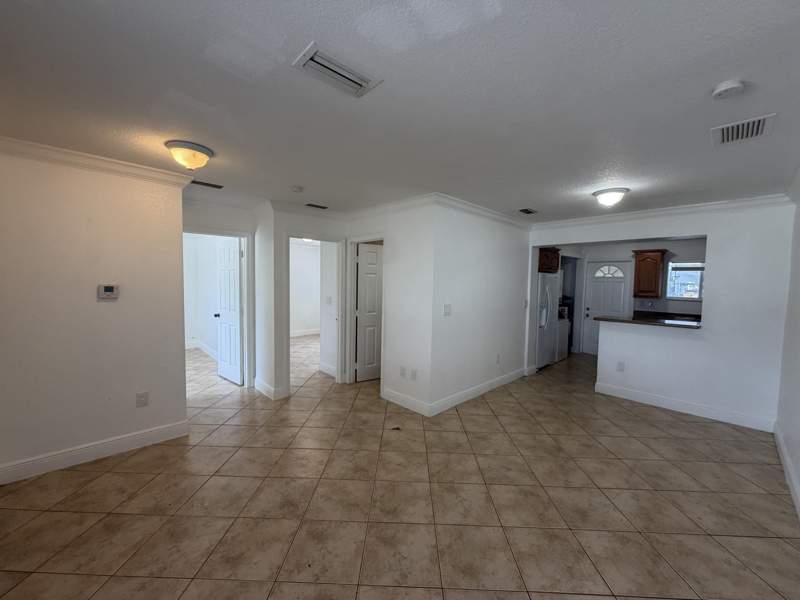 3 bedroom Single Family Residence at 5900 SW 26th Street, Miami Gardens Estates, West Park — photo 5