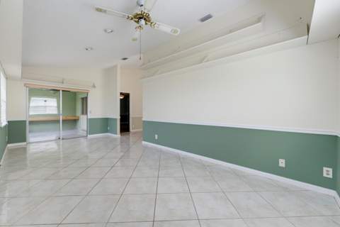 5253 Crystal Anne Drive, West Palm Beach FL - photo 17 of 70
