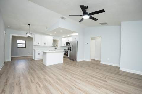 1855 SW Bradway Lane, Port St. Lucie FL - photo 7 of 35