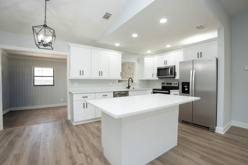 3 bedroom Single Family Residence at 1855 SW Bradway Lane, Port St Lucie Section 11, Port St. Lucie — photo 3