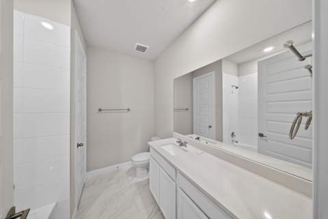 6632 NW Cloverdale Avenue, Port St. Lucie FL - photo 23 of 31