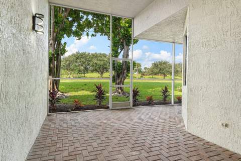 7868 Monarch Court, Delray Beach FL - photo 13 of 51