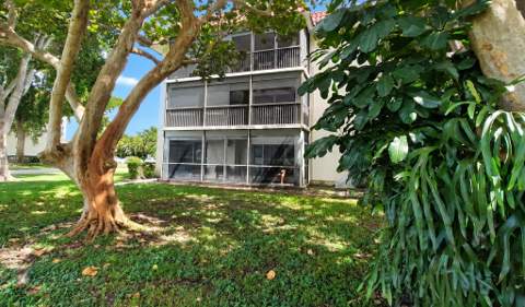 211 S Hollybrook Drive #101, Pembroke Pines FL - photo 20 of 23