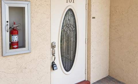 211 S Hollybrook Drive #101, Pembroke Pines FL - photo 22 of 23