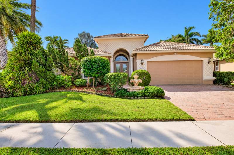 4 bedroom Single Family Residence at 6946 Milani Street, Villaggio, Lake Worth — photo 3