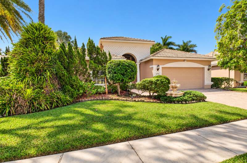 4 bedroom Single Family Residence at 6946 Milani Street, Villaggio, Lake Worth — photo 4