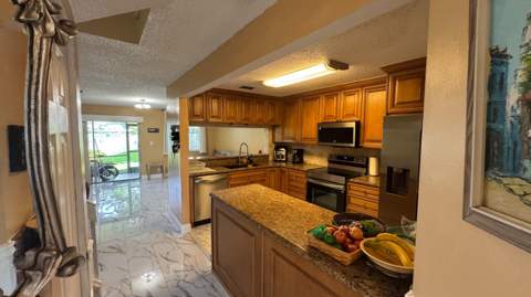 1997 Discovery Circle #1997, Deerfield Beach FL - photo 10 of 43