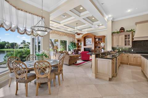 7264 Ballantrae Court, Boca Raton FL - photo 7 of 37