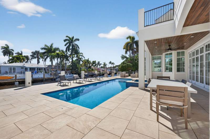 4 bedroom Single Family Residence at 310 SE 9th Court, Cypress Harbor 3rd Sec, Pompano Beach — photo 5