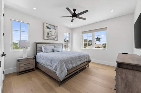 310 SE 9th Court, Pompano Beach FL - photo 9 of 54