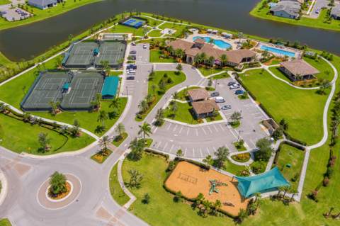 535 SE Villandry Way, Port St. Lucie FL - photo 23 of 26