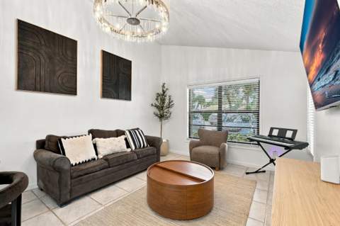 4475 Willow Pond Road #A, West Palm Beach FL - photo 10 of 26