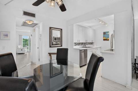 4071 Cornwall D, Boca Raton FL - photo 12 of 86