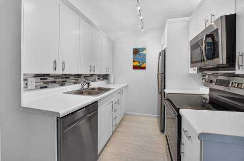 4071 Cornwall D, Boca Raton FL - photo 13 of 86