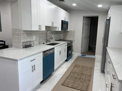 1101 NW 21st Street, Fort Lauderdale FL - photo 9 of 24