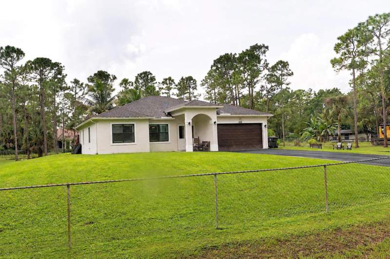 4 bedroom Single Family Residence at 17226 72nd Road, The Acreages, Loxahatchee — photo 3
