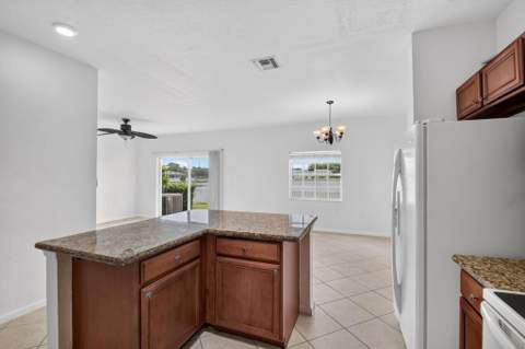 4102 Emerald Vista #4102, Lake Worth FL - photo 10 of 41