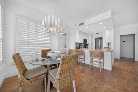 391 NE Plantation Road #215, Hutchinson Island FL - photo 10 of 30