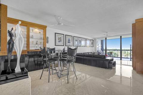 356 Golfview Road #403, North Palm Beach FL - photo 11 of 35