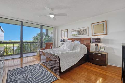 356 Golfview Road #403, North Palm Beach FL - photo 18 of 35