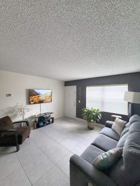 7069 Golf Colony Court #102, Lake Worth FL - photo 19 of 24