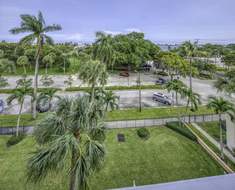 15 S Golfview Road #505, Lake Worth Beach FL - photo 16 of 45
