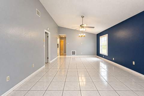 1435 S Summit Run Circle, West Palm Beach FL - photo 8 of 42