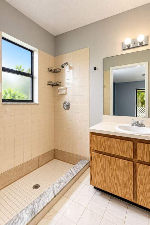 1435 S Summit Run Circle, West Palm Beach FL - photo 24 of 42