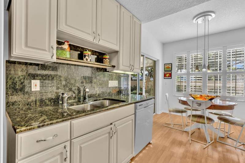 3 bedroom Condominium at 17050 Emile Street #3, Eastbrooke Coach Homes Condo, Boca Raton — photo 2