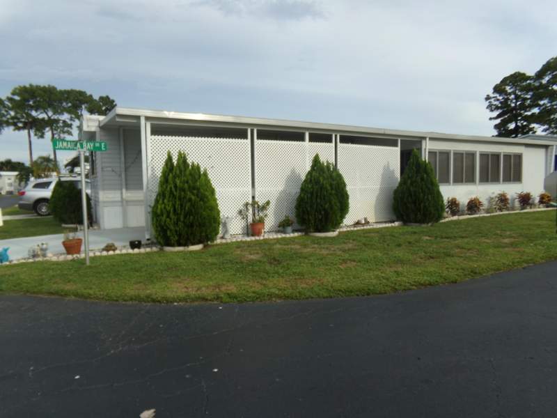 2 bedroom Manufactured Home at 17001 Grand Terre Bay Drive, Jamaica Bay Mobile Home Co Op, Boynton Beach — photo 3