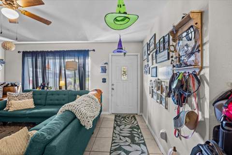 1897 SE Rainier Road, Port St. Lucie FL - photo 6 of 36