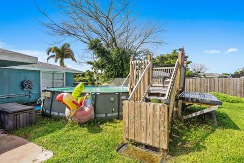 1897 SE Rainier Road, Port St. Lucie FL - photo 19 of 36
