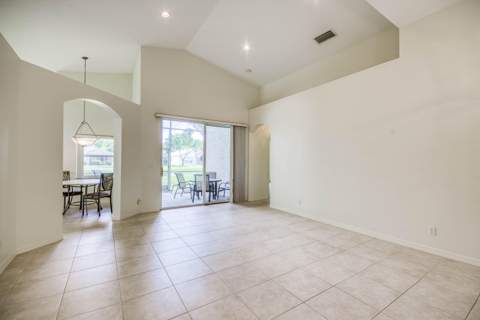 8385 Grand Messina Circle, Boynton Beach FL - photo 10 of 41
