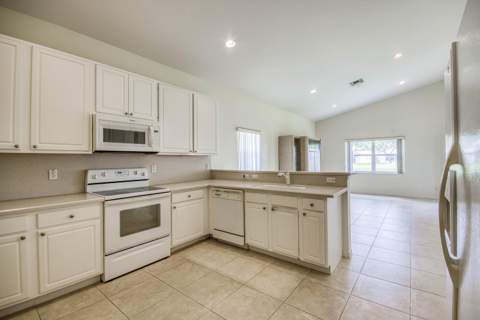 8385 Grand Messina Circle, Boynton Beach FL - photo 14 of 41