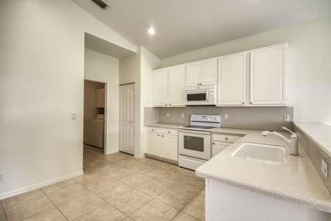 8385 Grand Messina Circle, Boynton Beach FL - photo 13 of 41