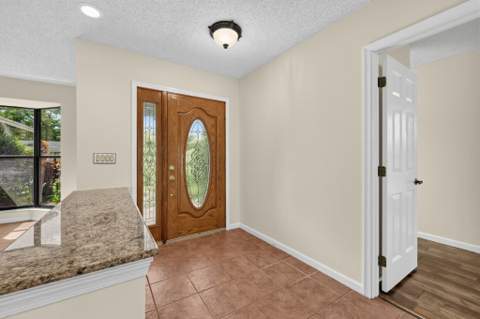 835 Ivy Drive, Wellington FL - photo 7 of 36