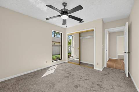 835 Ivy Drive, Wellington FL - photo 19 of 36