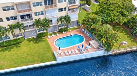 333 NE 19th Avenue #203, Deerfield Beach FL - photo 18 of 31