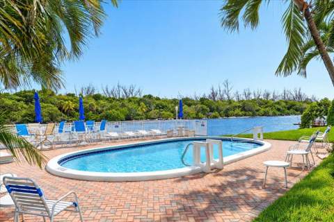 333 NE 19th Avenue #203, Deerfield Beach FL - photo 22 of 31
