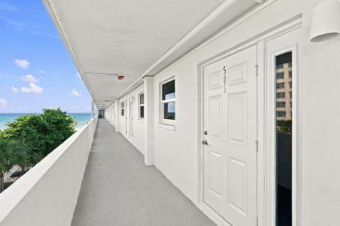 1850 S Ocean Boulevard #505, Lauderdale-By-The-Sea FL - photo 18 of 86
