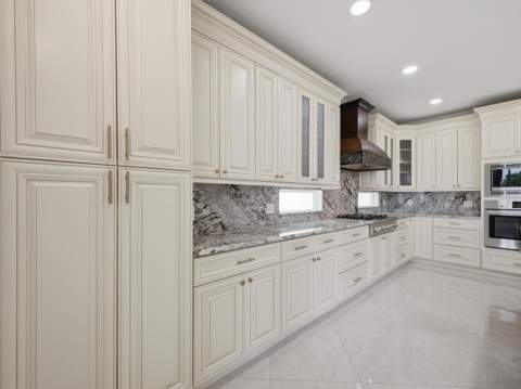 7723 Monarch Court, Delray Beach FL - photo 17 of 81
